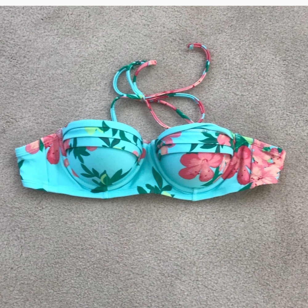 🌴 Bikini top